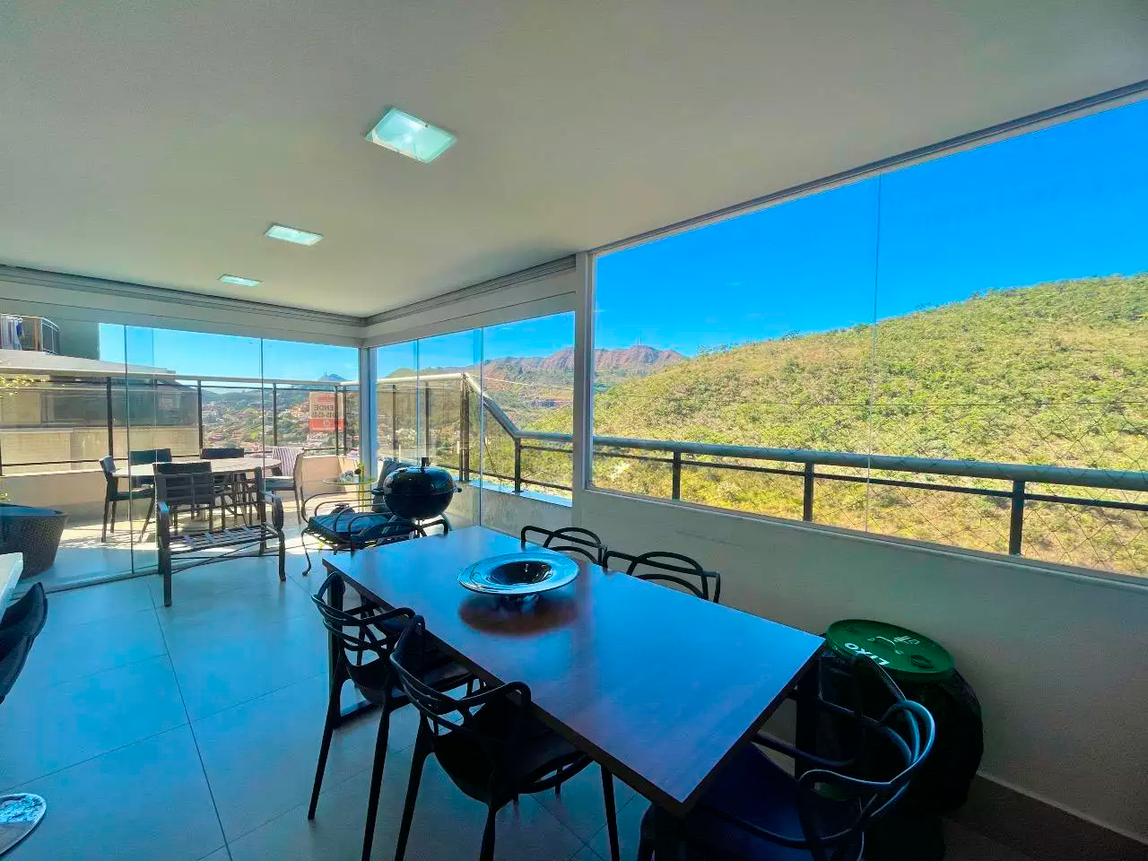 Cobertura à venda com 4 quartos, 277m² - Foto 2