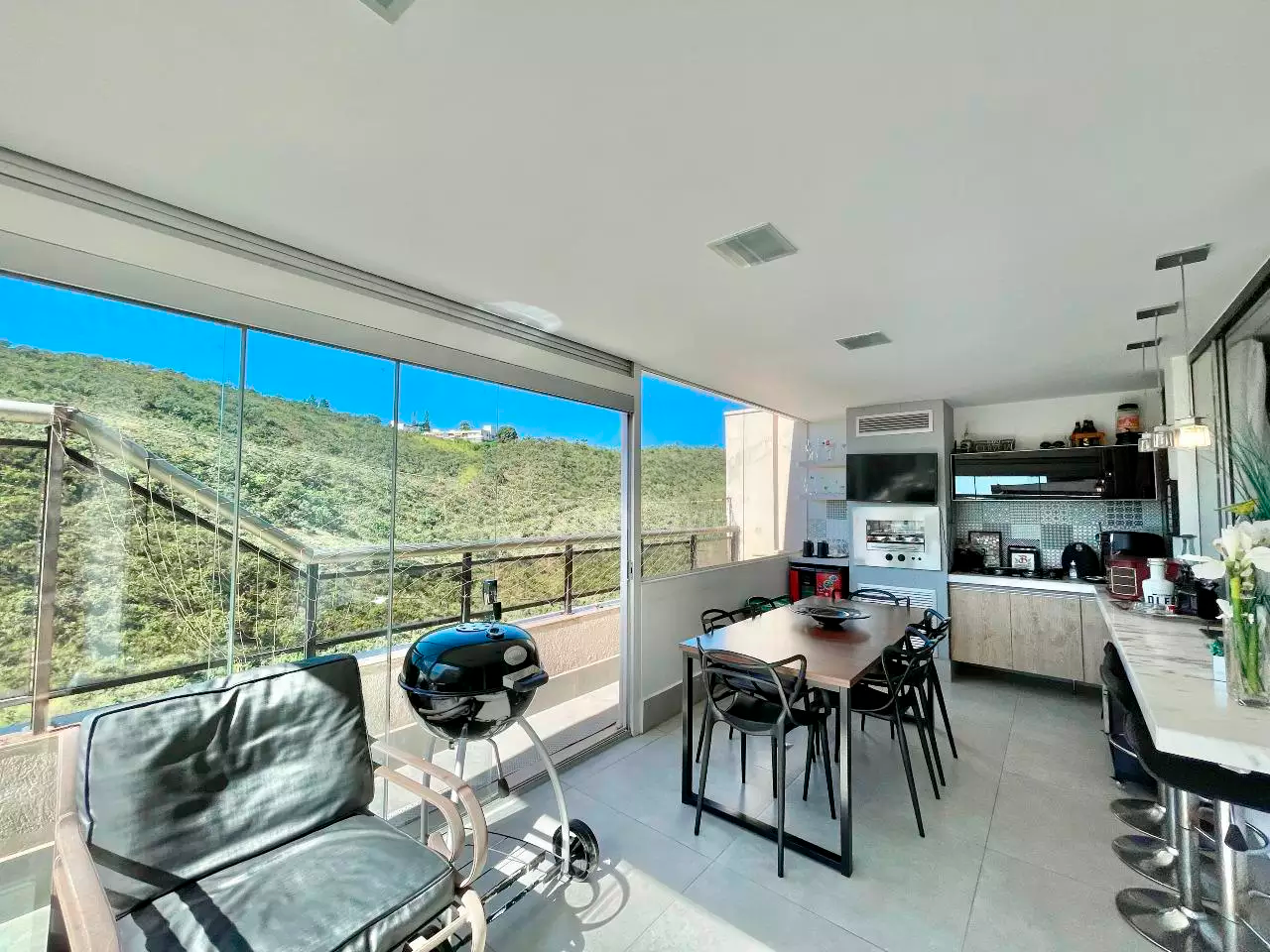 Cobertura à venda com 4 quartos, 277m² - Foto 3