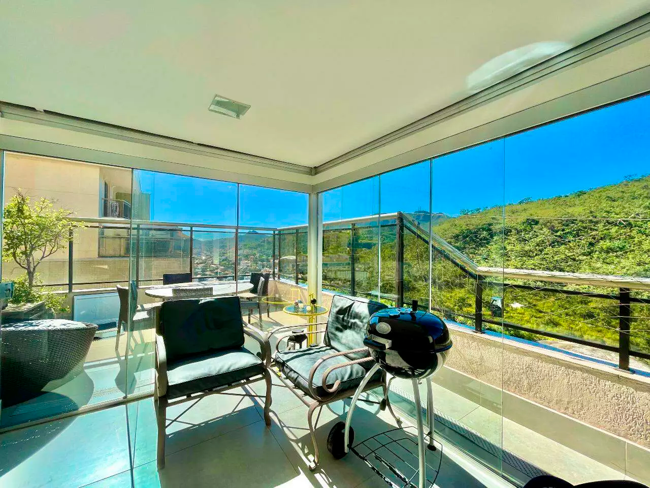Cobertura à venda com 4 quartos, 277m² - Foto 1