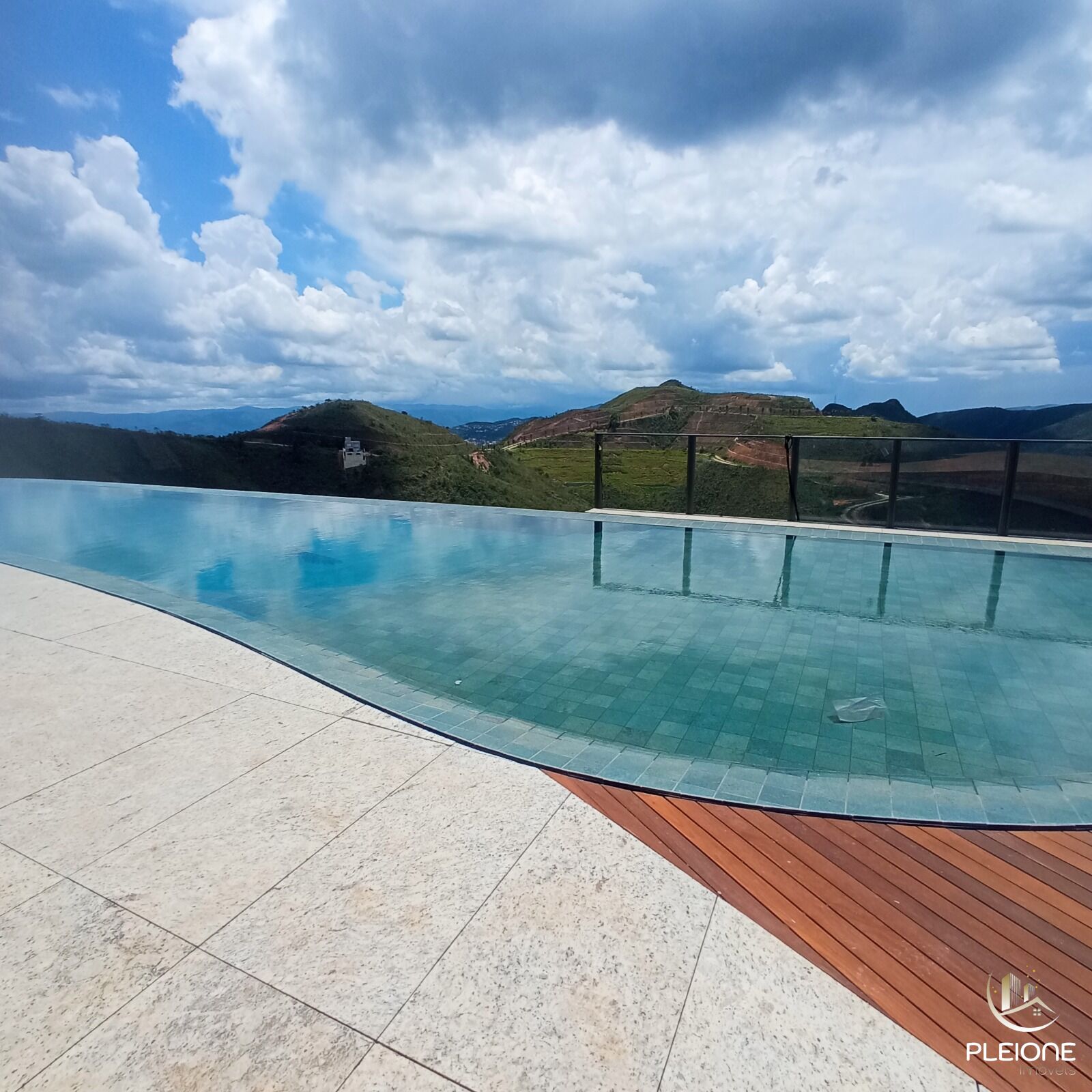 Apartamento à venda com 1 quarto, 757m² - Foto 9