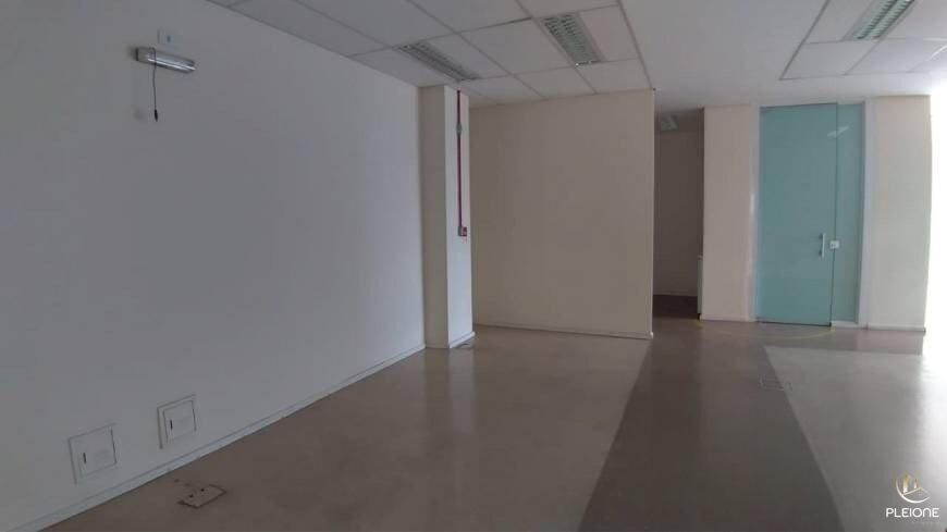 Depósito-Galpão-Armazém à venda, 600m² - Foto 1