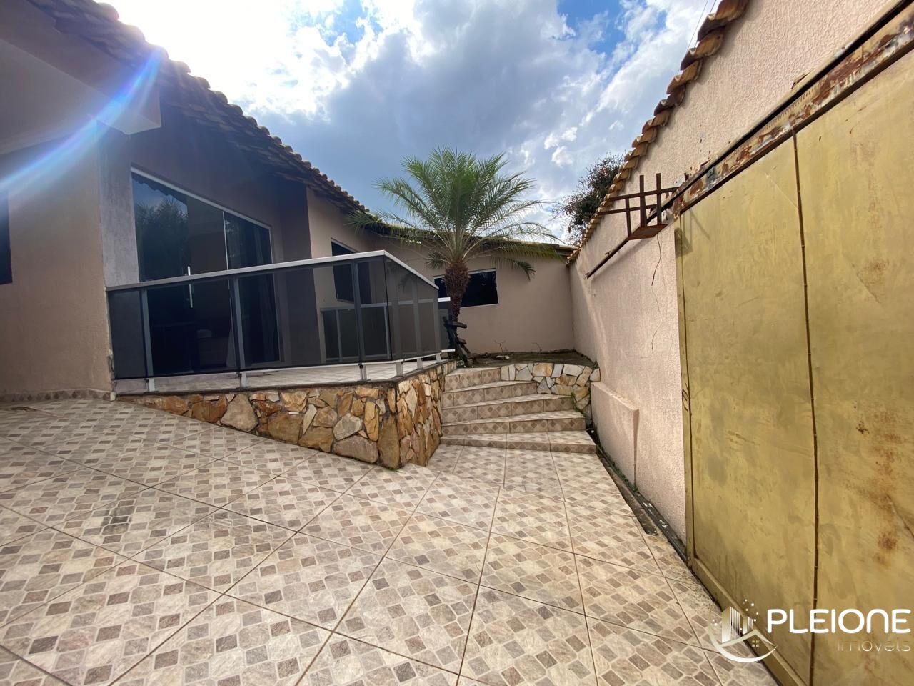 Casa à venda com 3 quartos, 313m² - Foto 3
