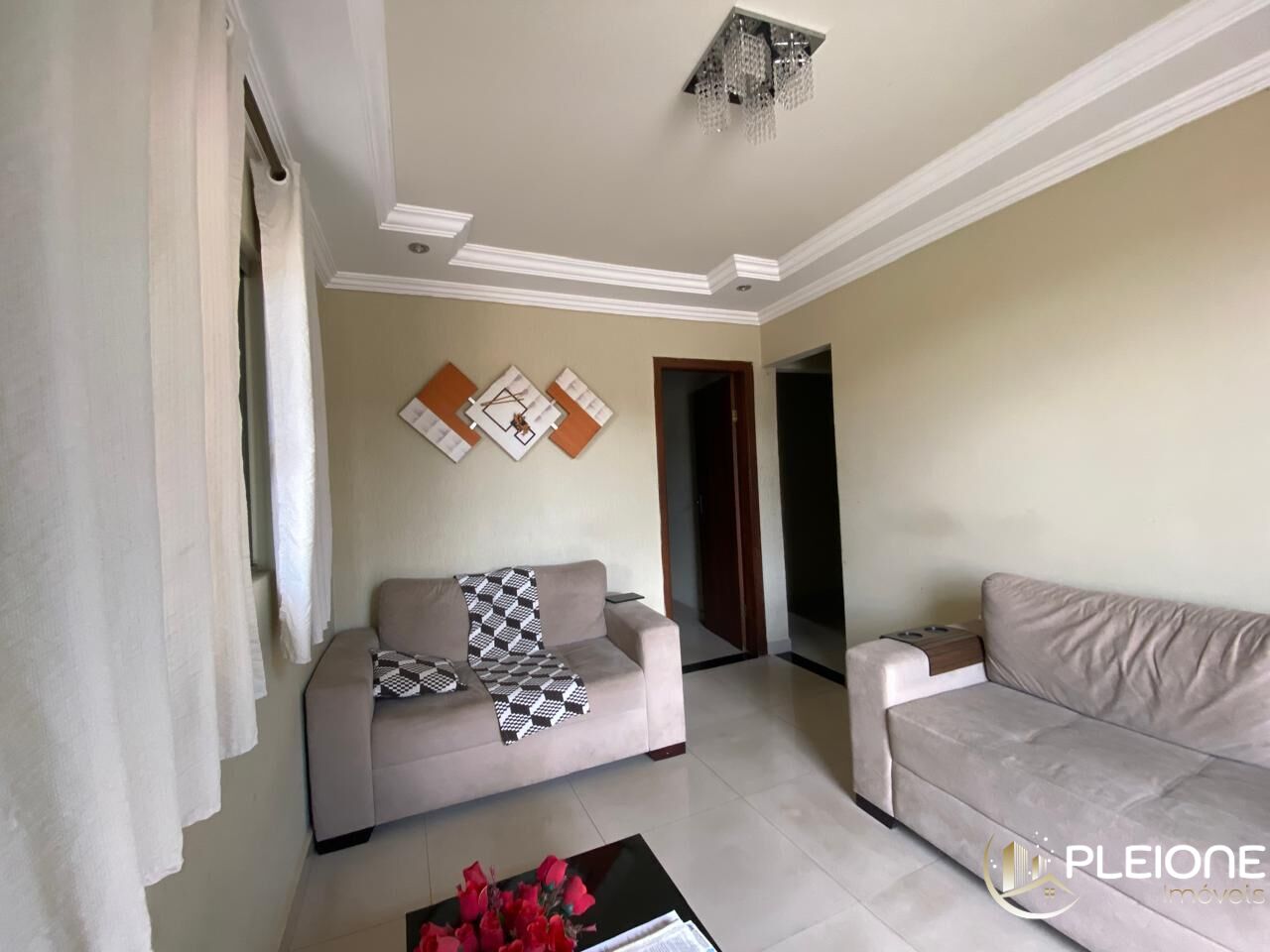Casa à venda com 3 quartos, 313m² - Foto 9
