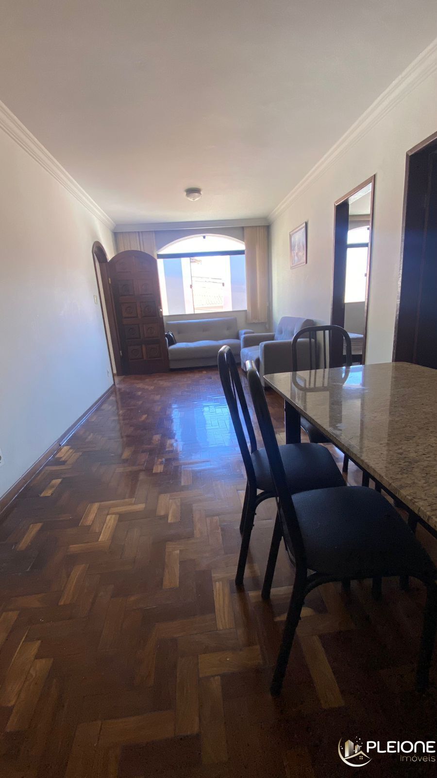Casa à venda com 2 quartos, 300m² - Foto 6