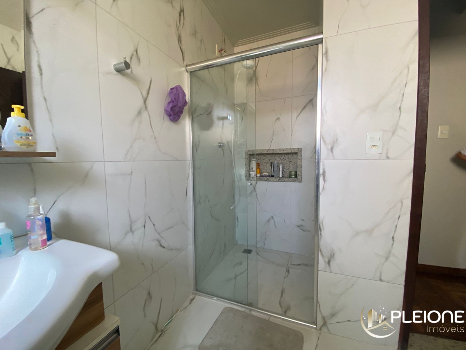 Casa à venda com 2 quartos, 300m² - Foto 23