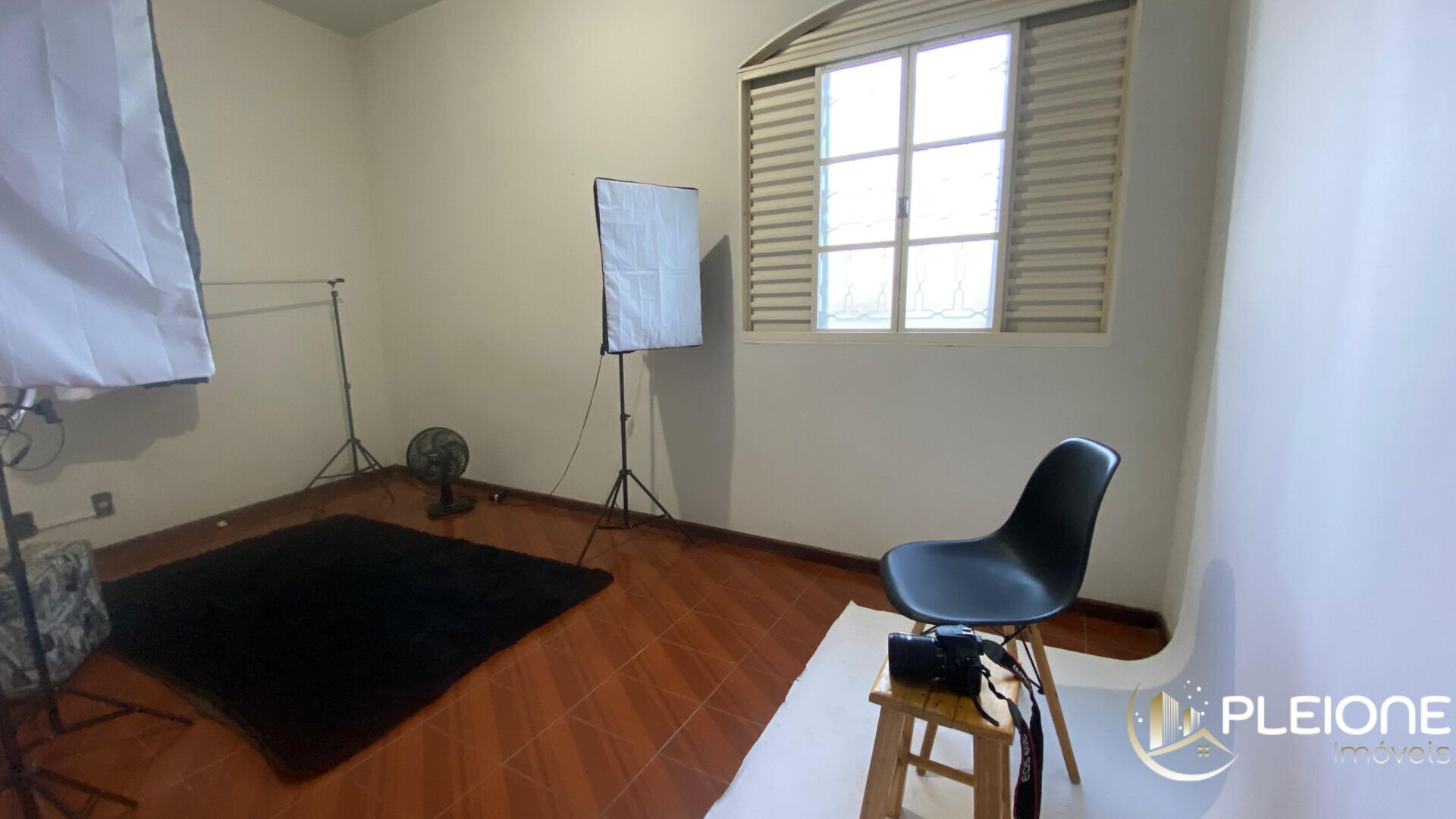 Casa à venda com 2 quartos, 143m² - Foto 11