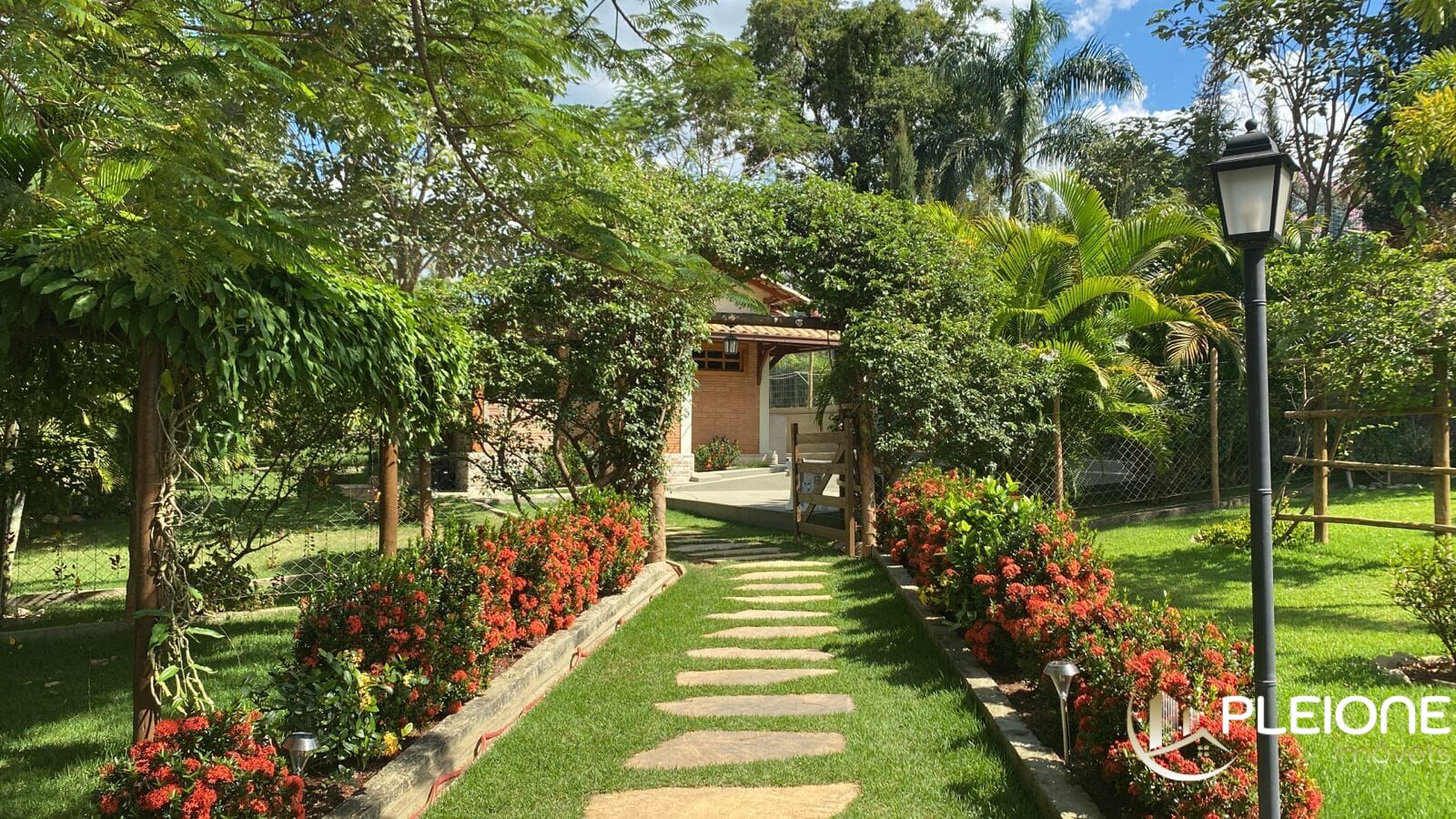 Chácara à venda com 1 quarto, 2030m² - Foto 15