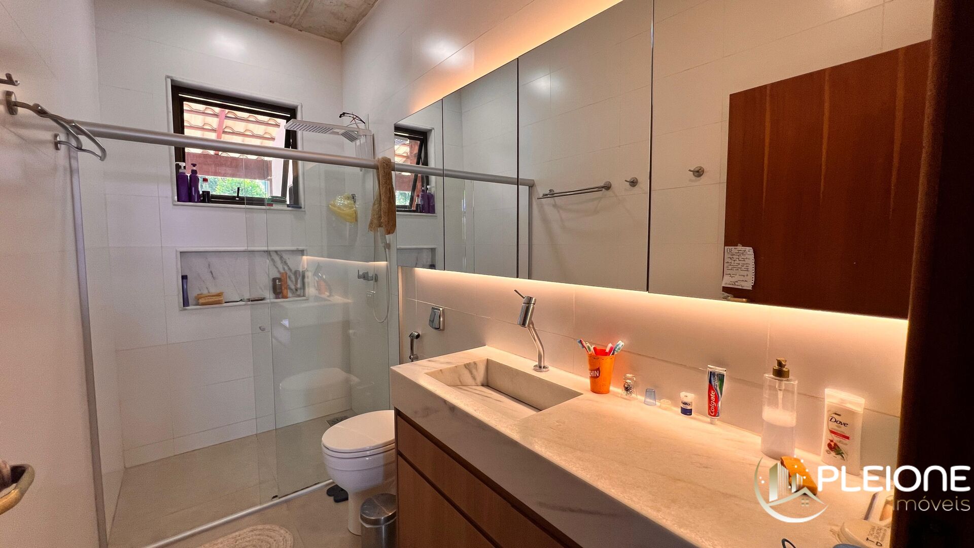 Casa à venda com 6 quartos, 1200m² - Foto 9