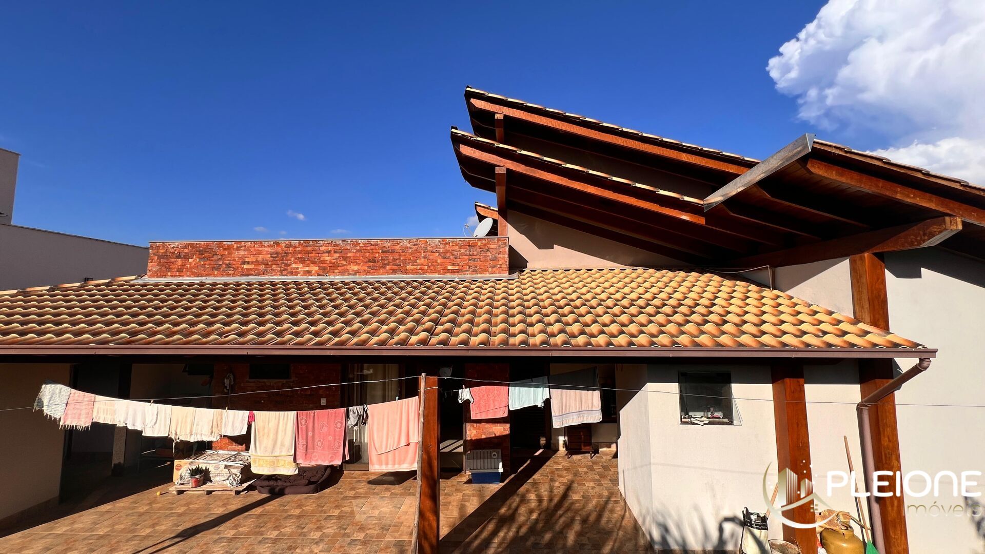 Casa à venda com 6 quartos, 1200m² - Foto 11