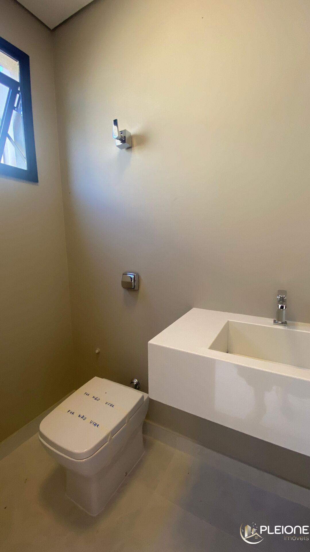 Casa à venda com 3 quartos, 225m² - Foto 18