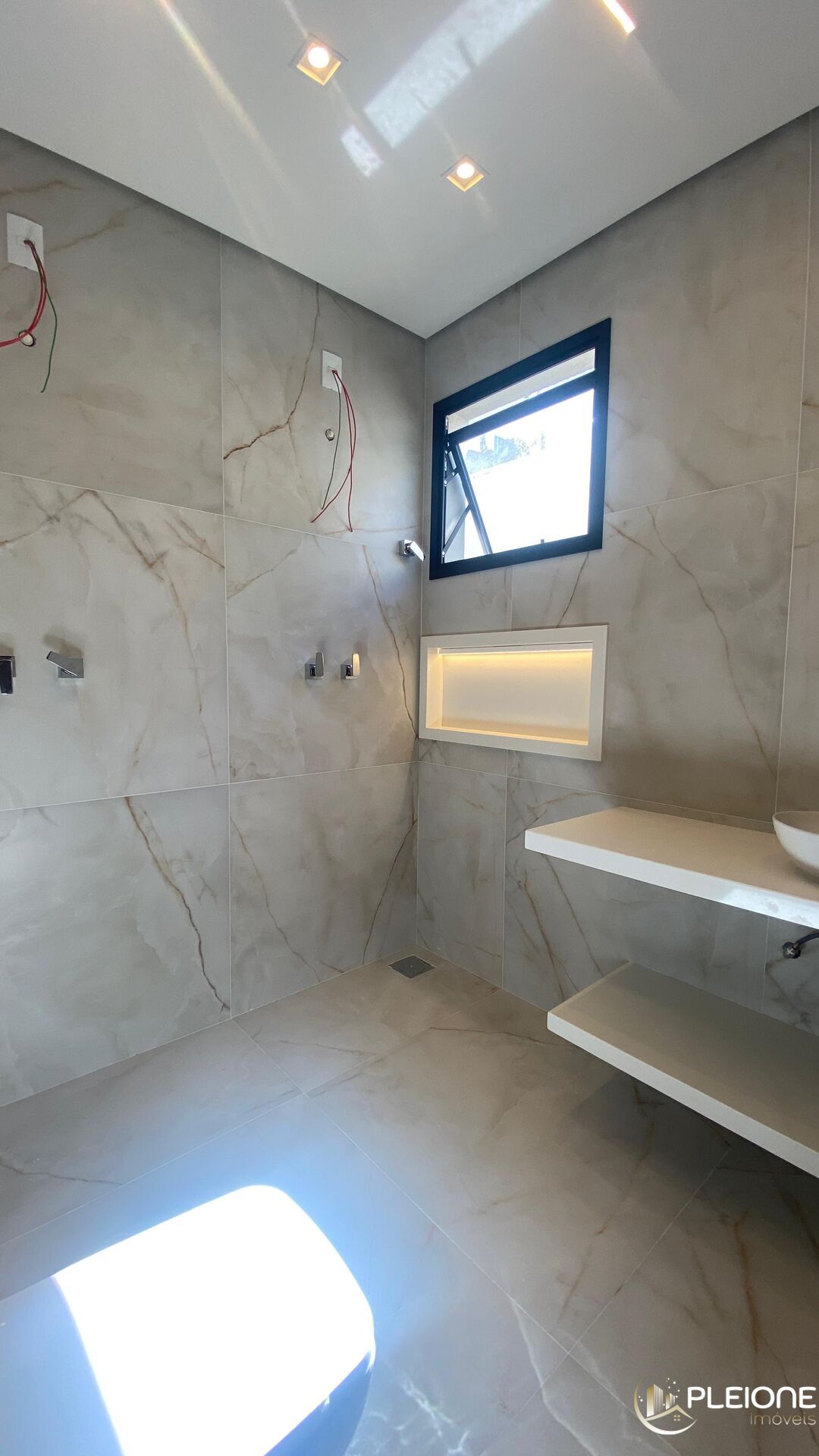 Casa à venda com 3 quartos, 225m² - Foto 14