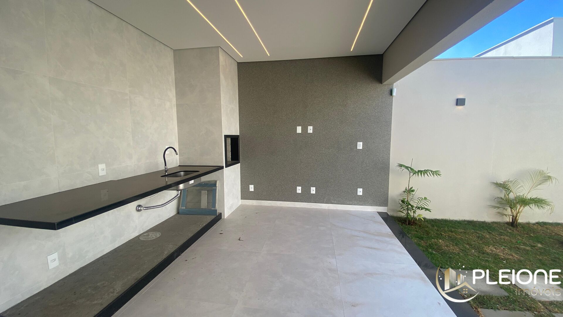 Casa à venda com 3 quartos, 225m² - Foto 25