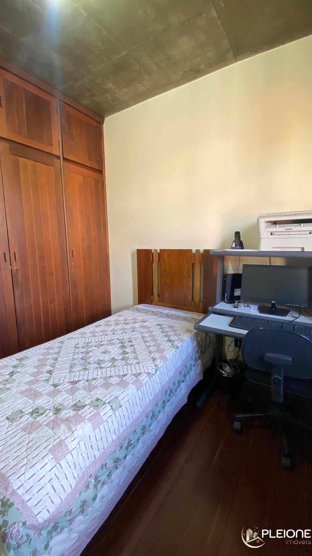 Casa à venda com 4 quartos, 353m² - Foto 17