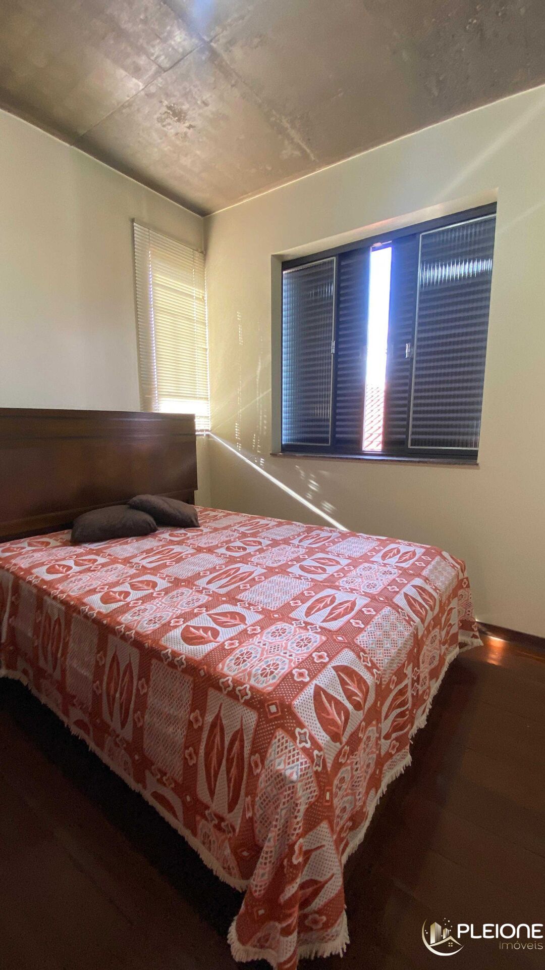 Casa à venda com 4 quartos, 353m² - Foto 21