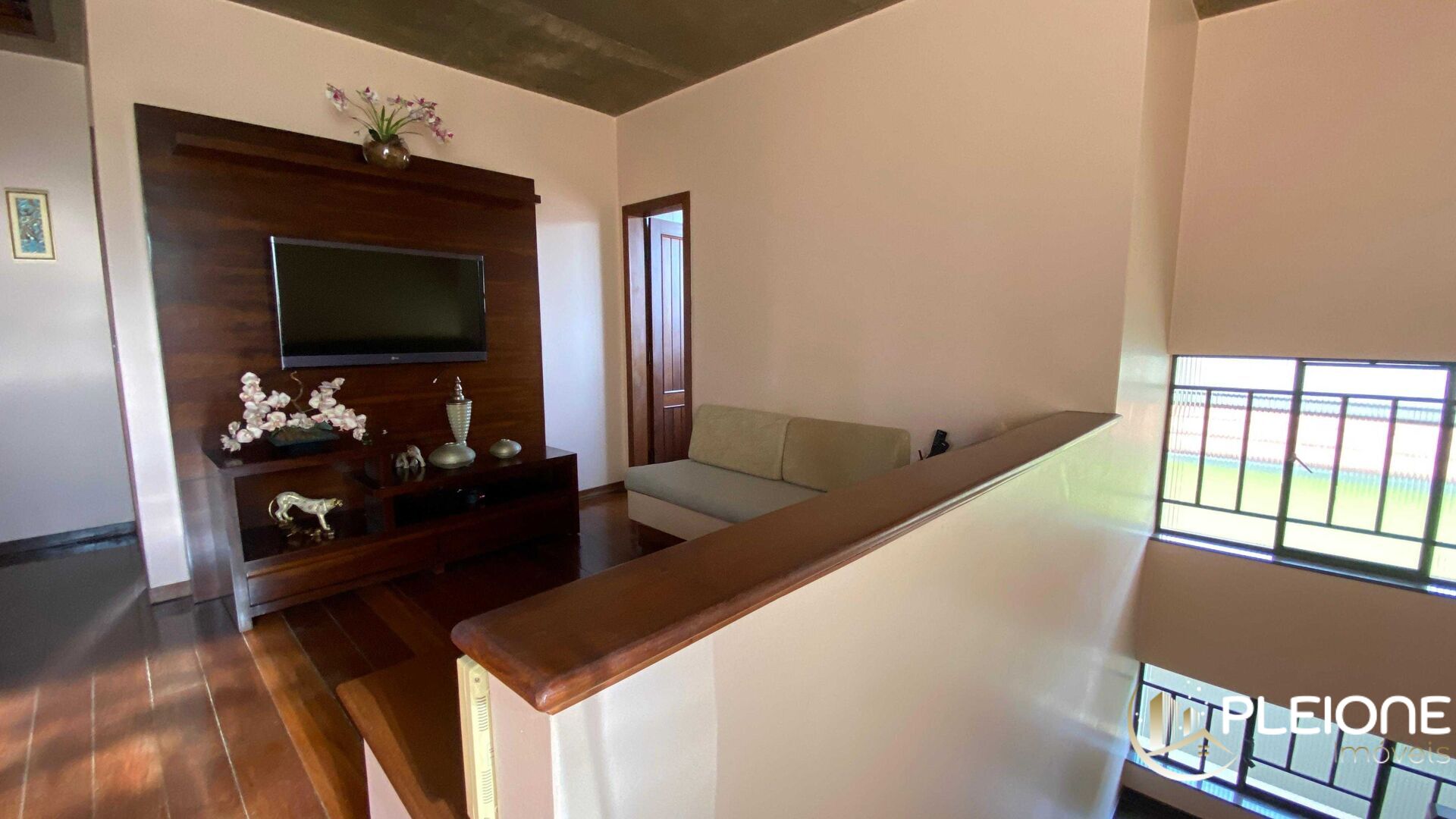 Casa à venda com 4 quartos, 353m² - Foto 10