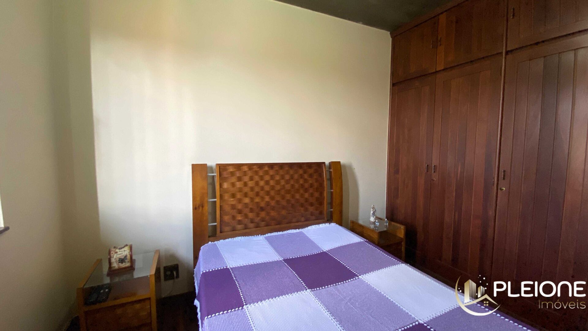 Casa à venda com 4 quartos, 353m² - Foto 18
