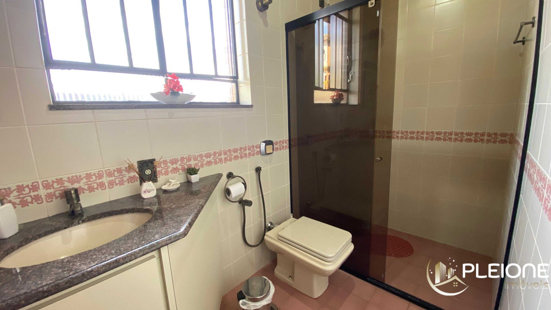 Casa à venda com 4 quartos, 353m² - Foto 22