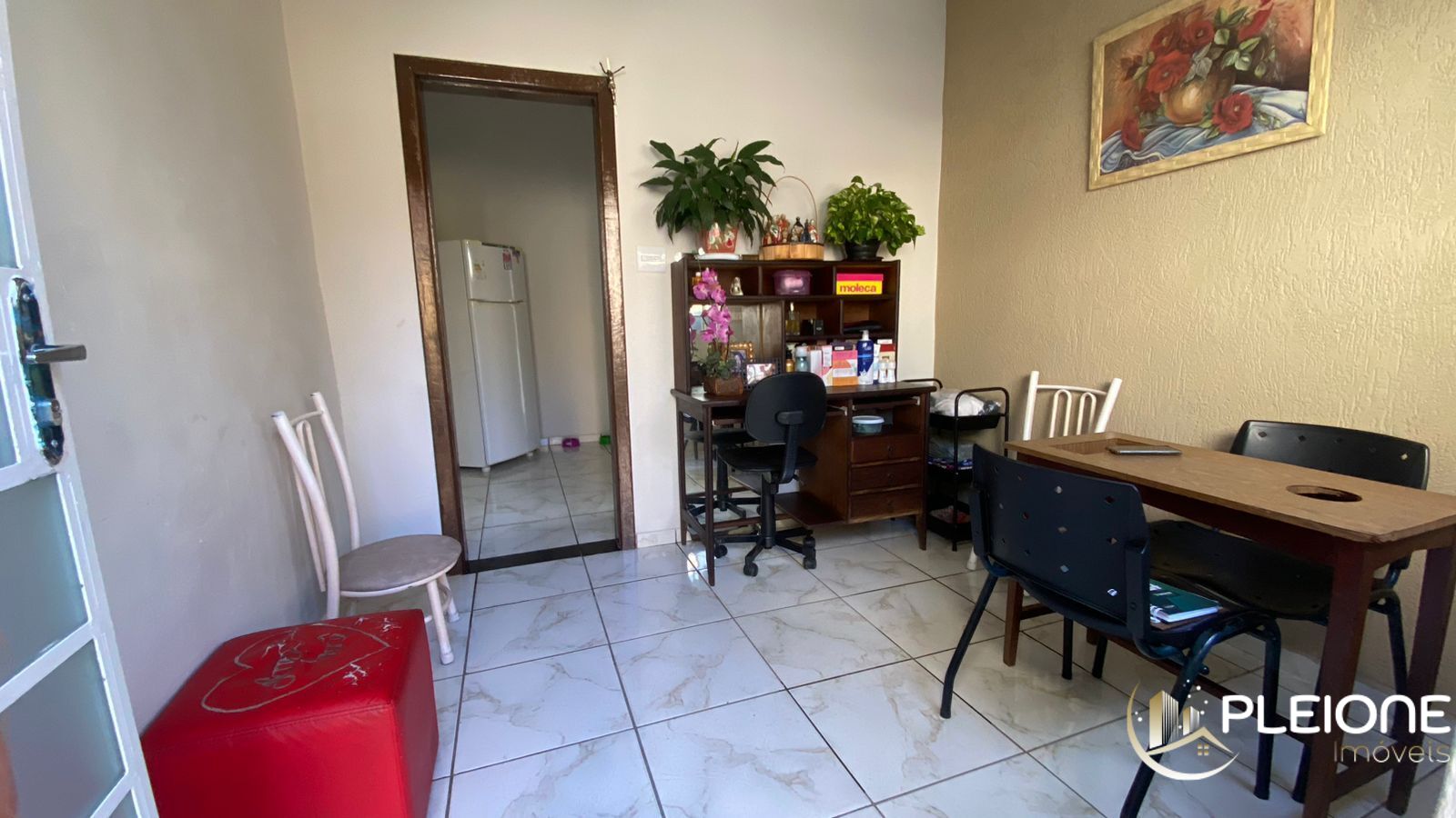 Casa à venda com 1 quarto, 200m² - Foto 3
