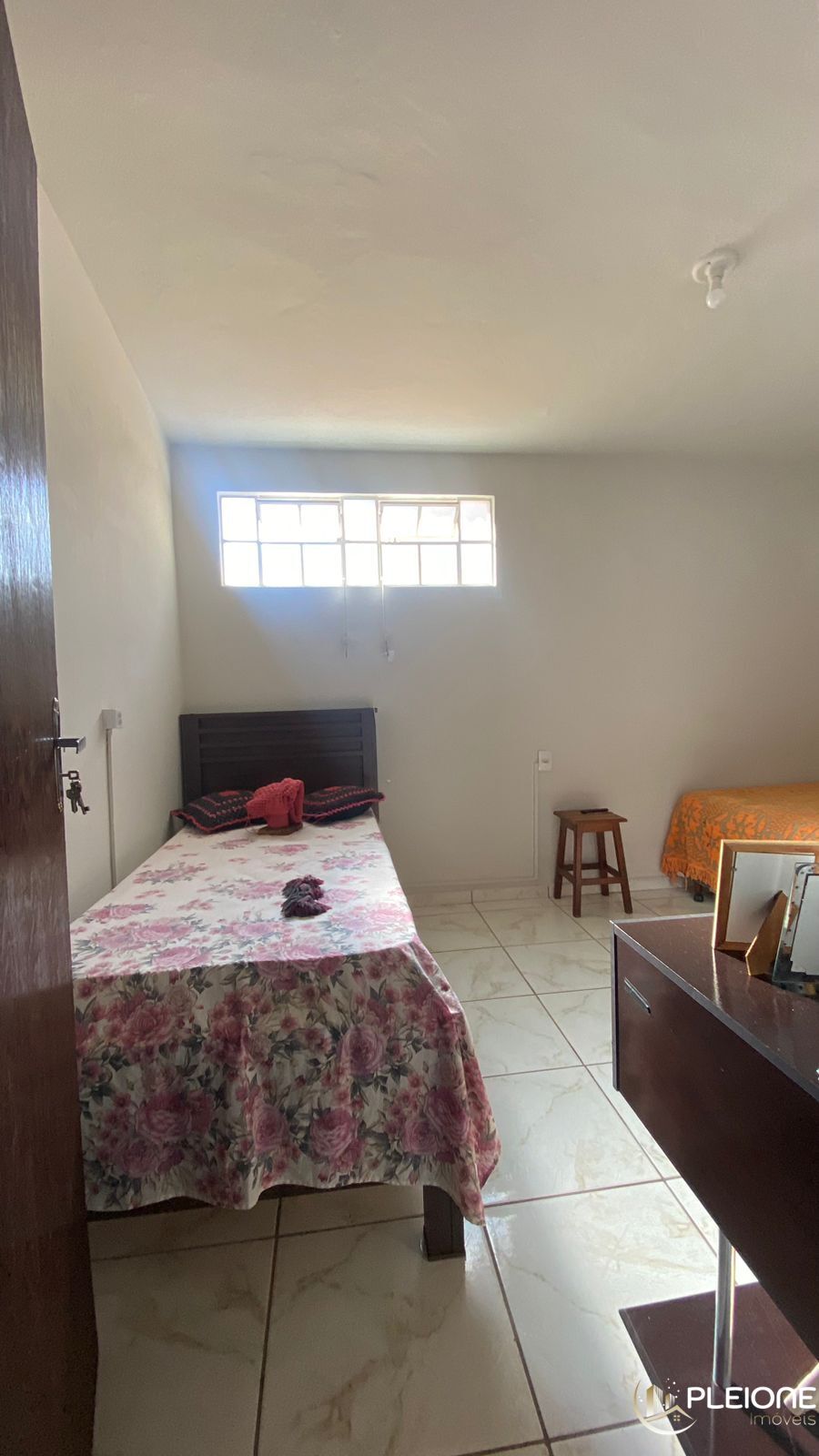 Casa à venda com 1 quarto, 200m² - Foto 8