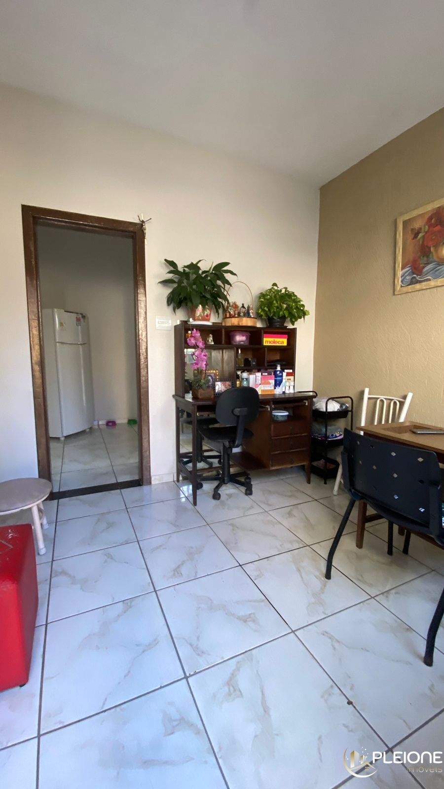 Casa à venda com 1 quarto, 200m² - Foto 4
