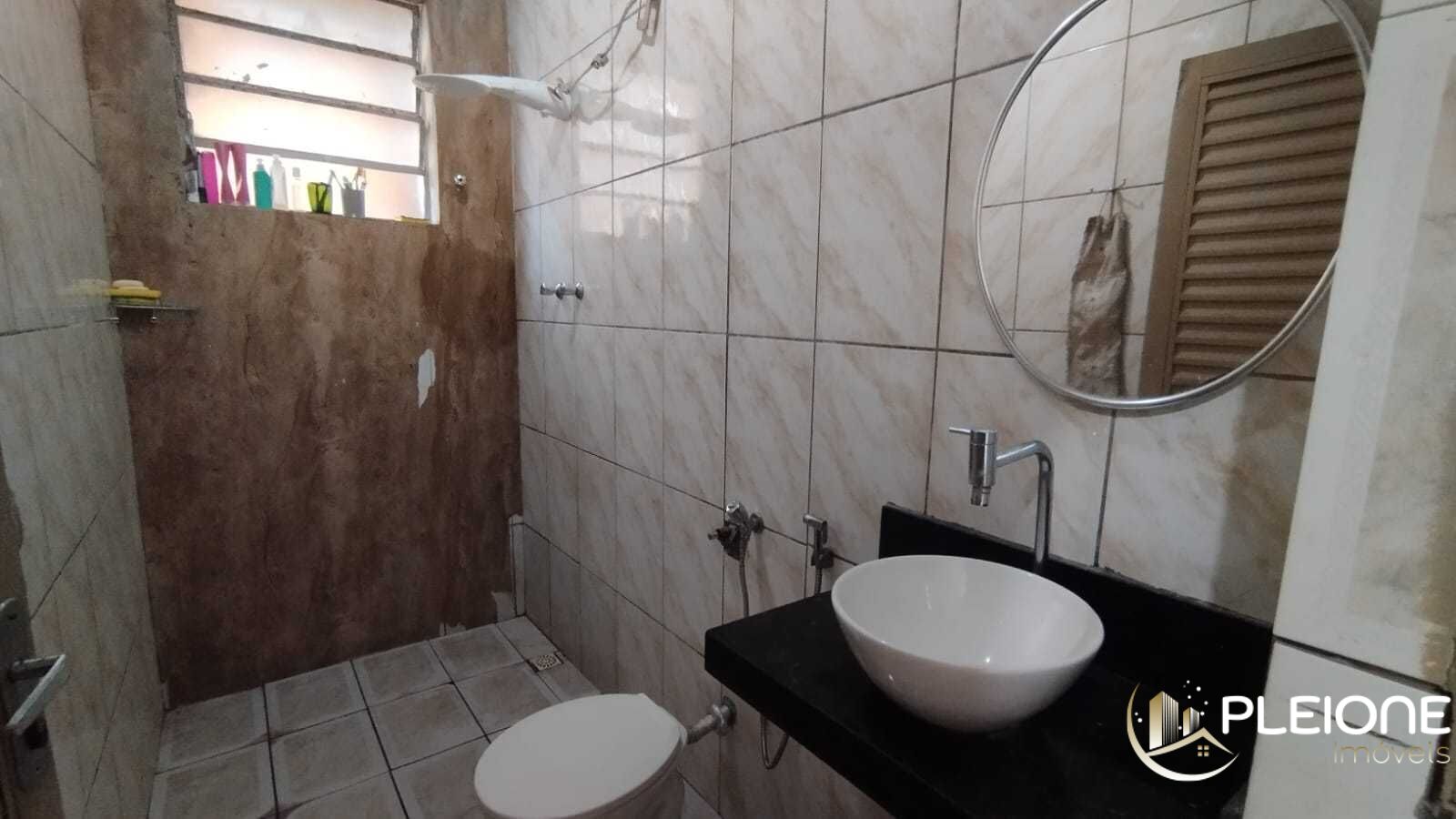 Casa à venda com 3 quartos, 300m² - Foto 15