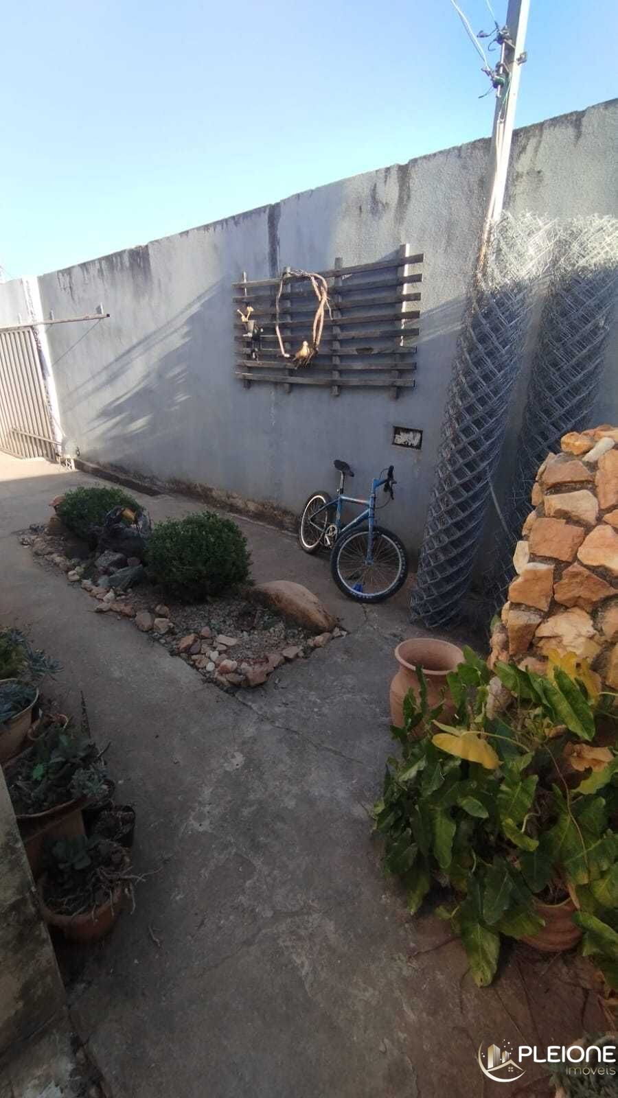 Casa à venda com 3 quartos, 300m² - Foto 24