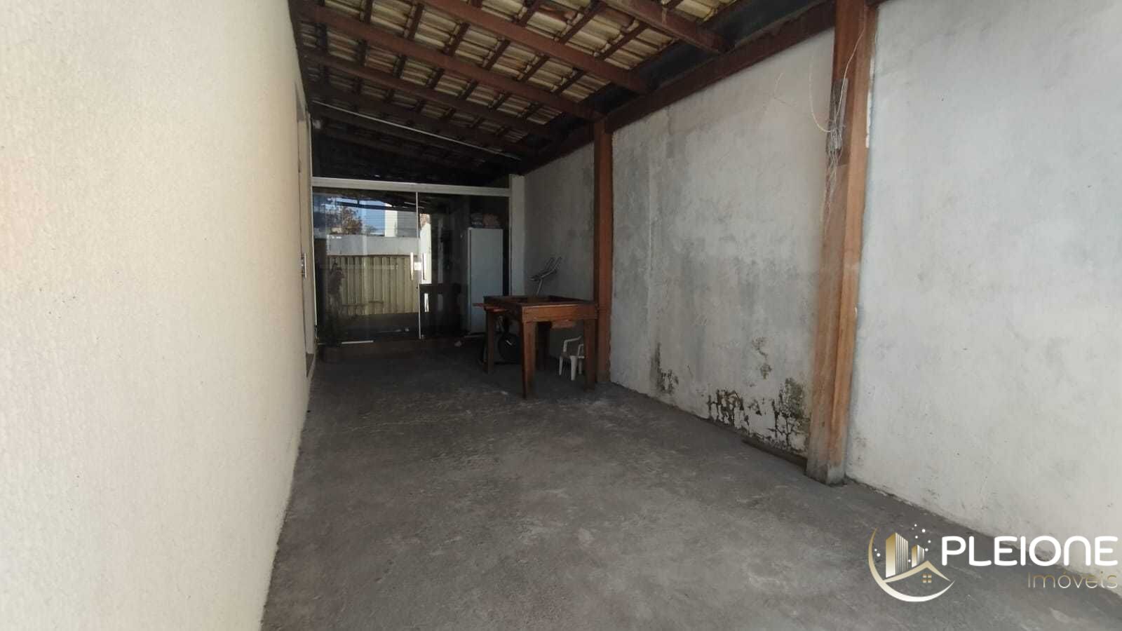 Casa à venda com 3 quartos, 300m² - Foto 21