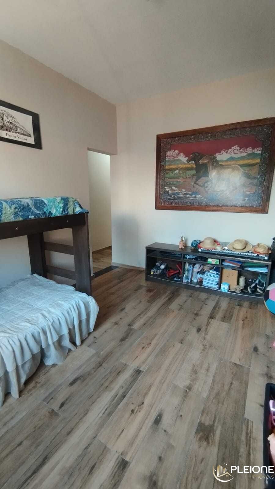 Casa à venda com 3 quartos, 300m² - Foto 14