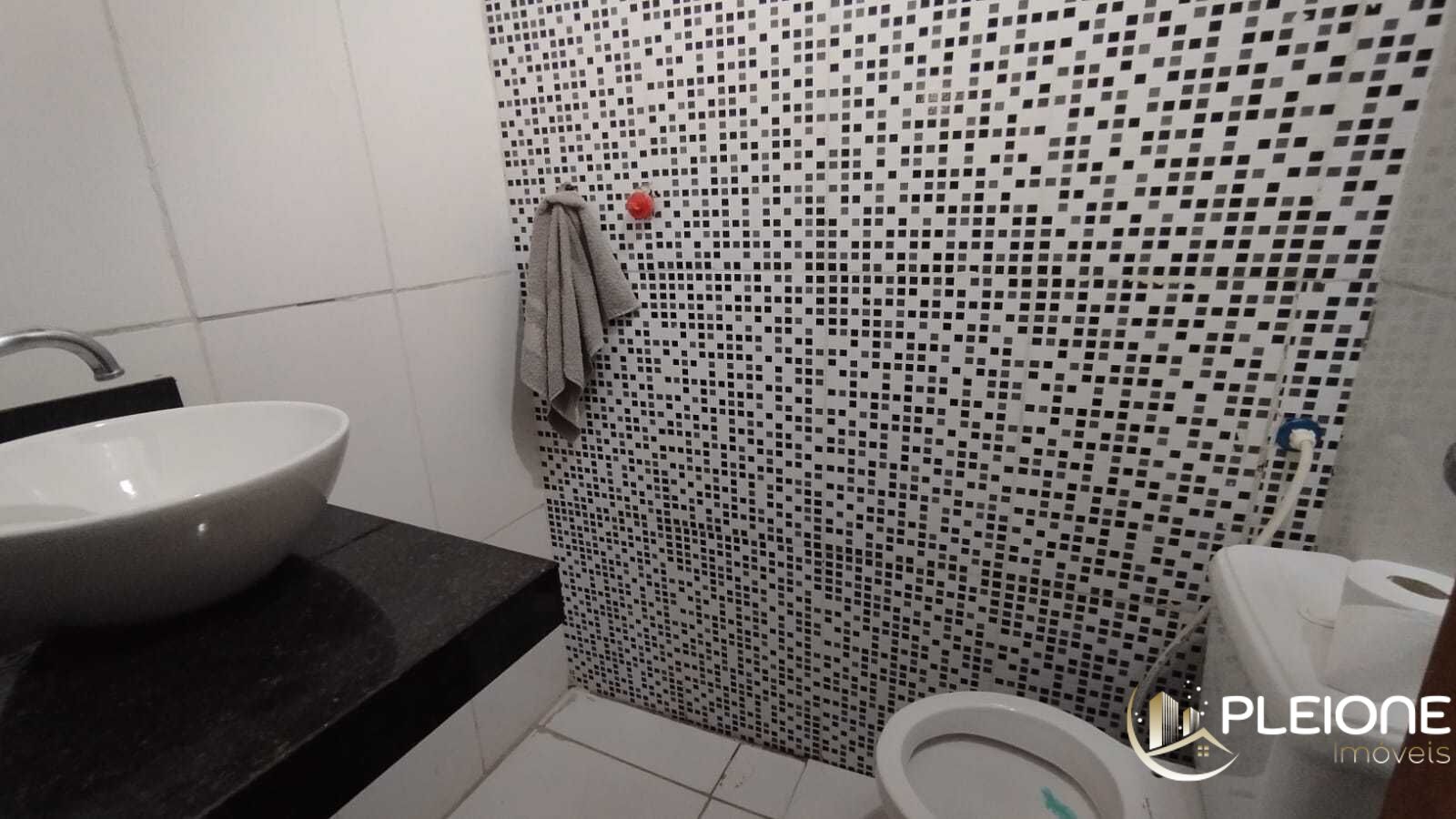 Casa à venda com 3 quartos, 300m² - Foto 17