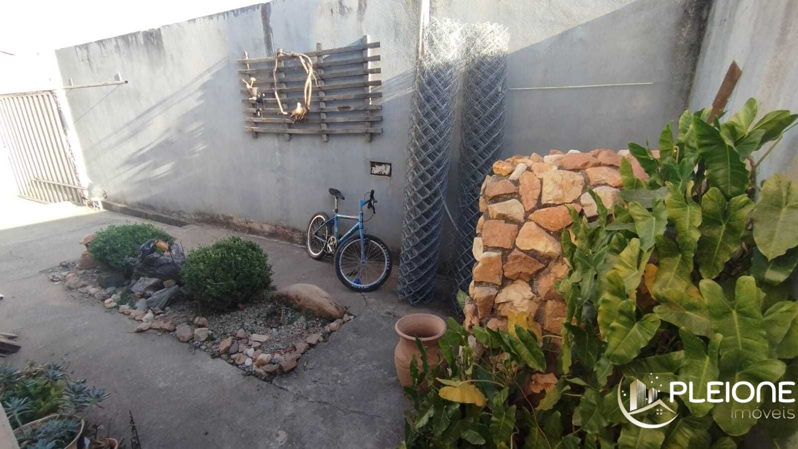 Casa à venda com 3 quartos, 300m² - Foto 23