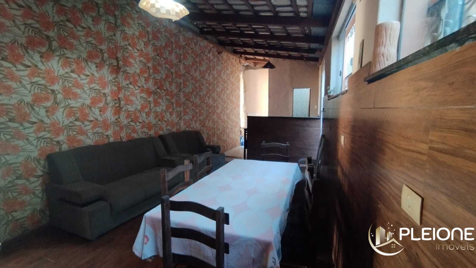 Casa à venda com 3 quartos, 300m² - Foto 5