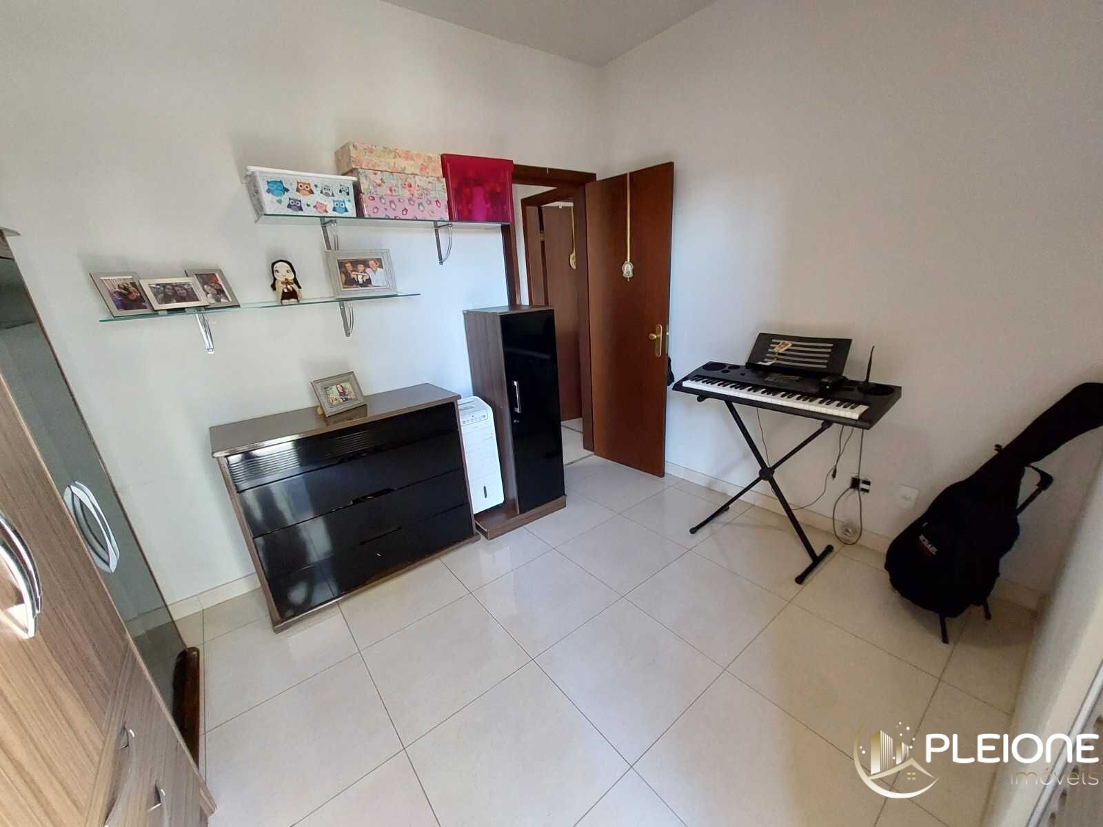 Apartamento à venda com 3 quartos, 220m² - Foto 24