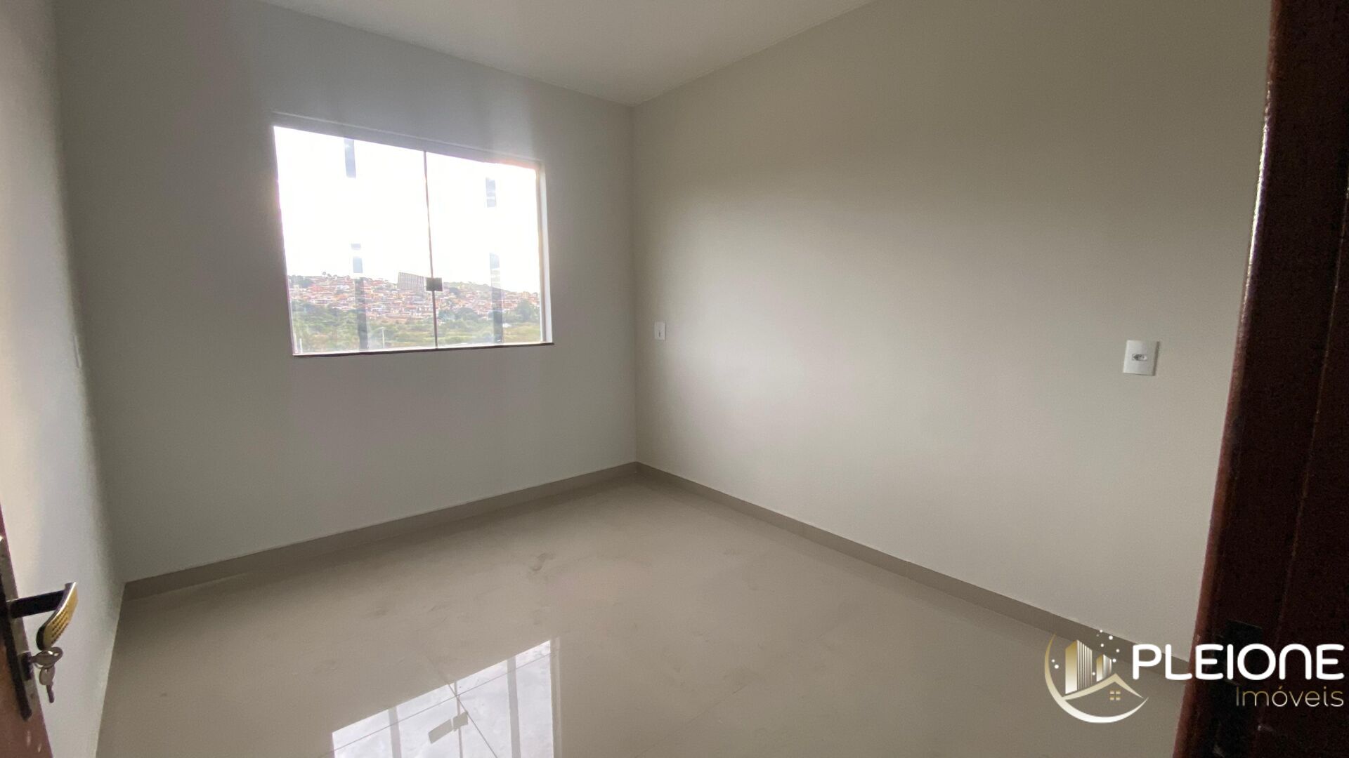 Apartamento à venda com 3 quartos, 158m² - Foto 5