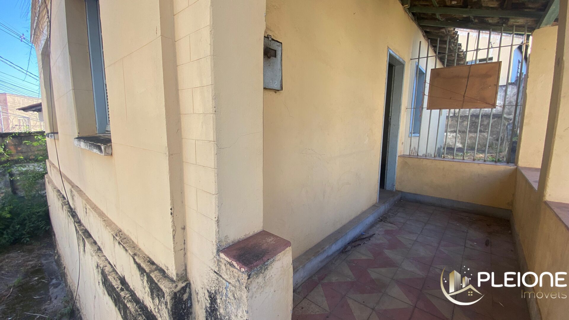 Casa à venda com 3 quartos, 310m² - Foto 11