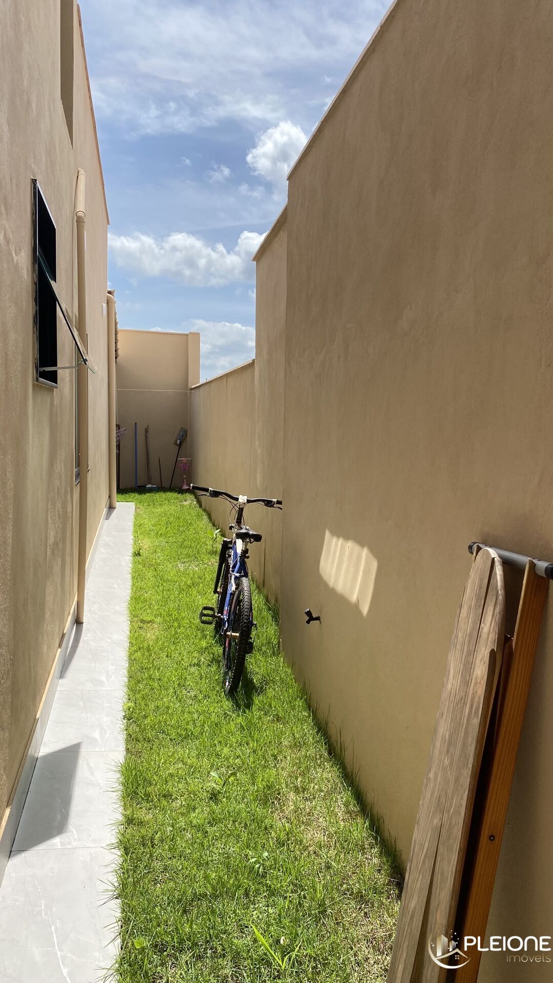 Casa à venda com 3 quartos, 253m² - Foto 18