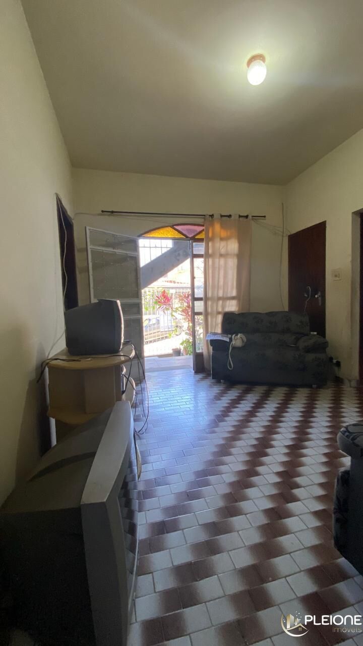 Casa à venda com 3 quartos, 119m² - Foto 2