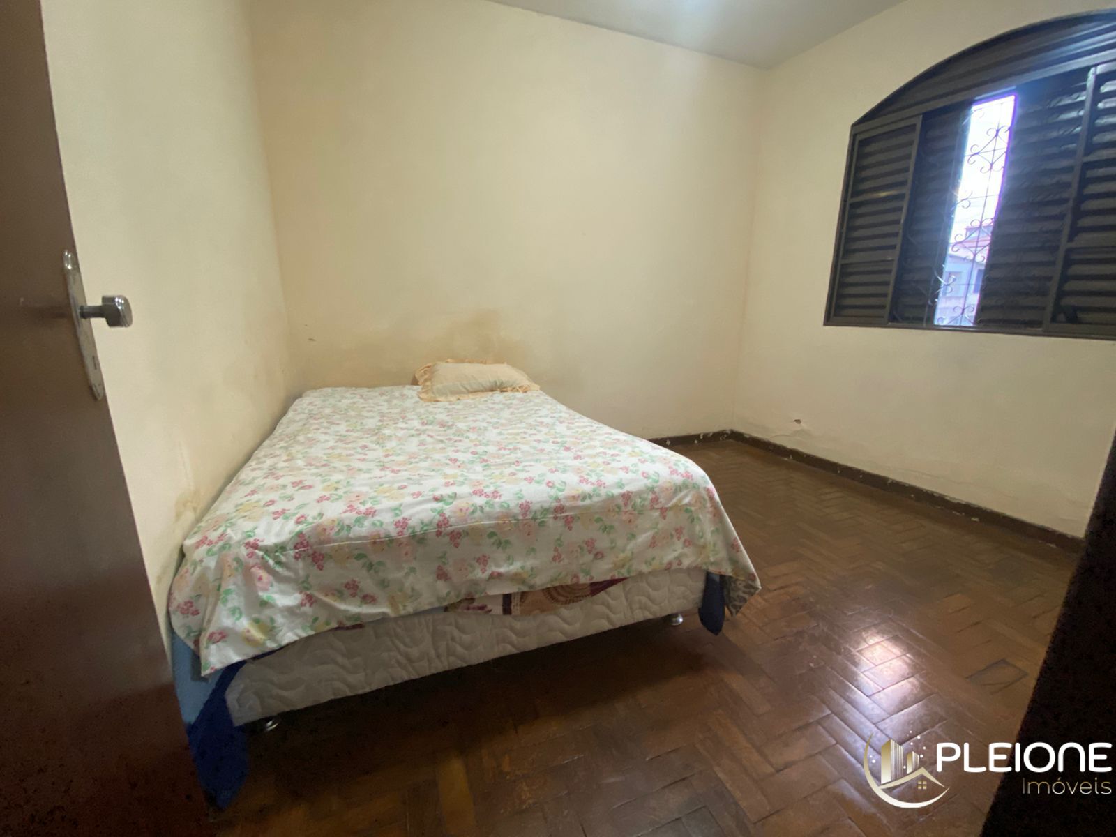Casa à venda com 3 quartos, 251m² - Foto 13
