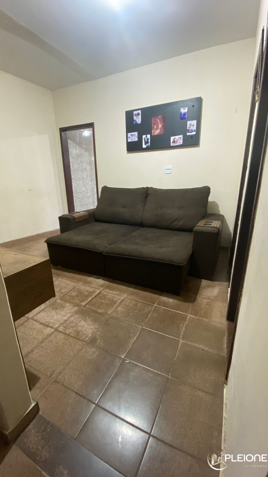 Casa à venda com 3 quartos, 251m² - Foto 2