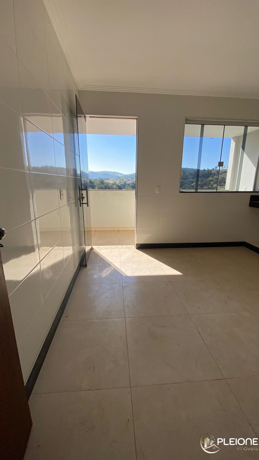Apartamento à venda com 3 quartos, 184m² - Foto 10