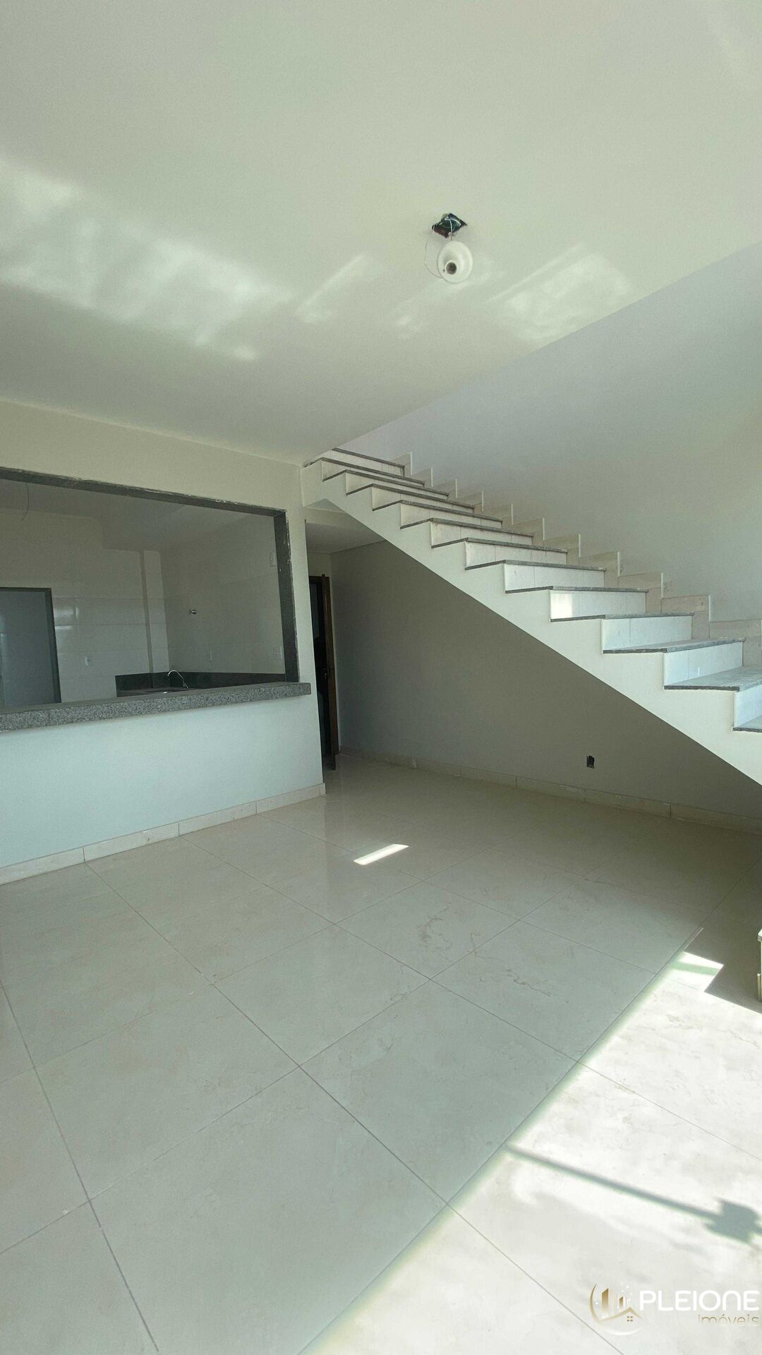 Apartamento à venda com 3 quartos, 170m² - Foto 6