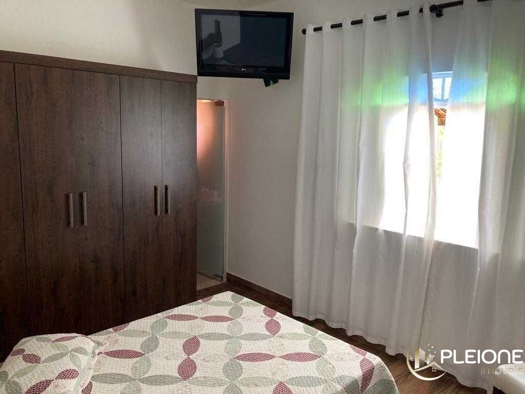 Chácara à venda com 5 quartos, 11600m² - Foto 11