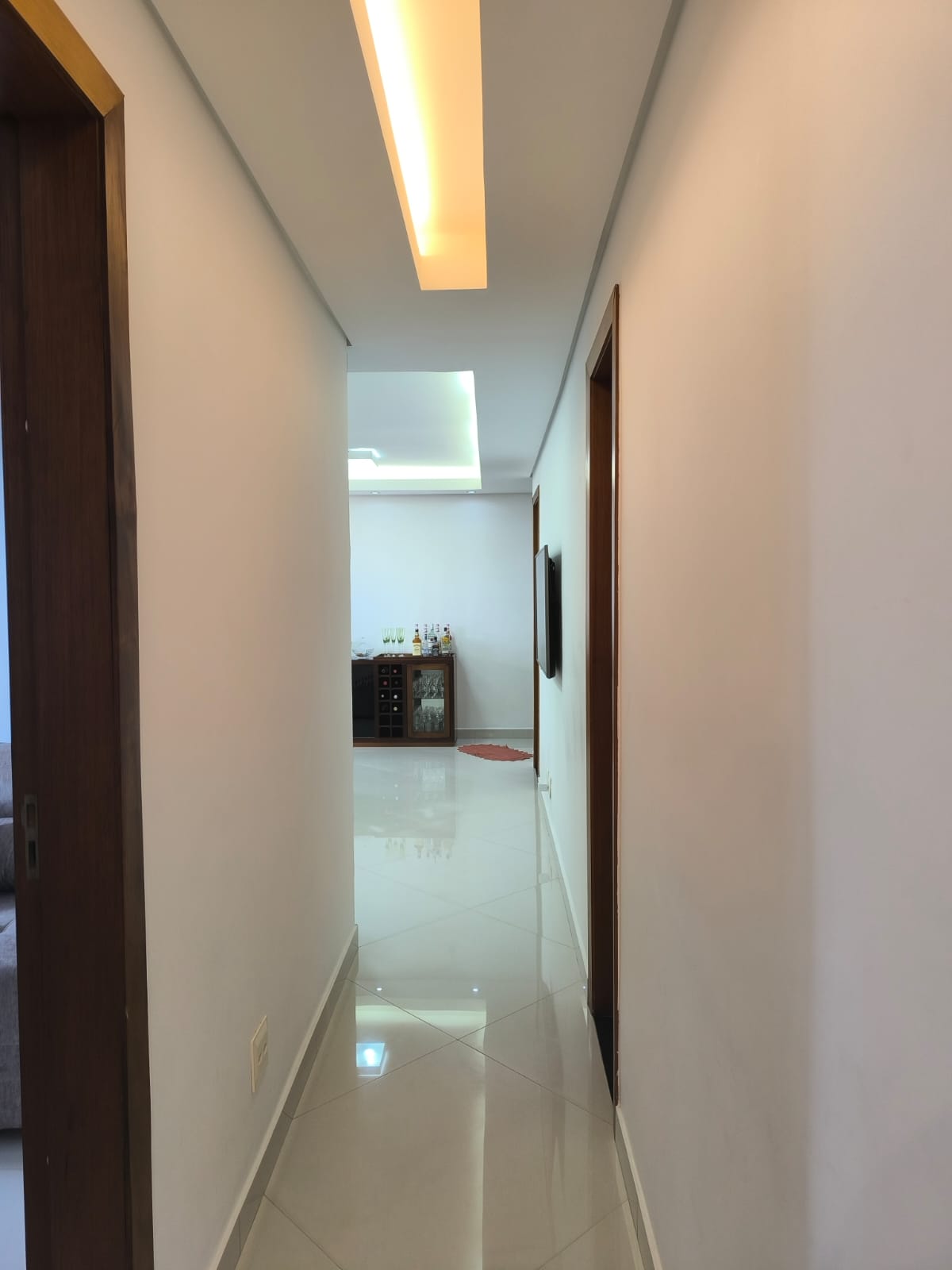 Apartamento à venda com 3 quartos, 106m² - Foto 4