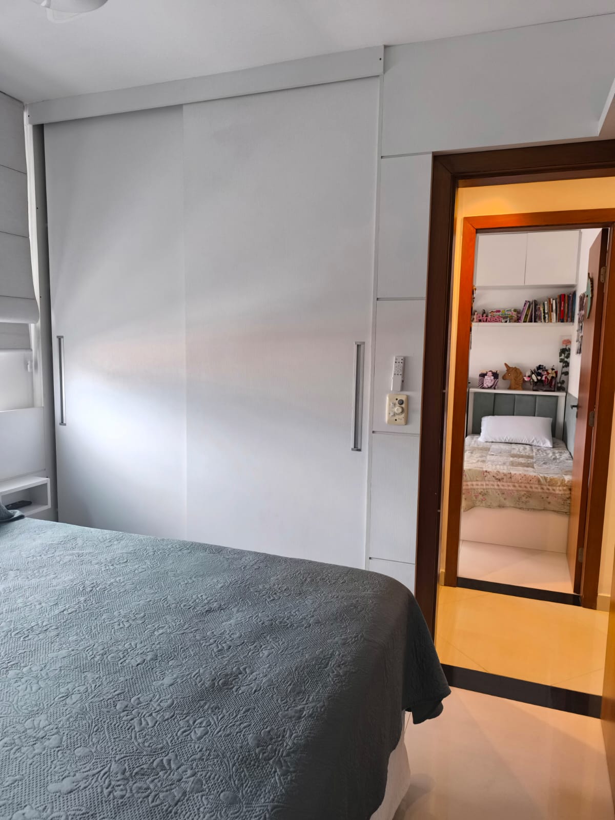 Apartamento à venda com 3 quartos, 106m² - Foto 8