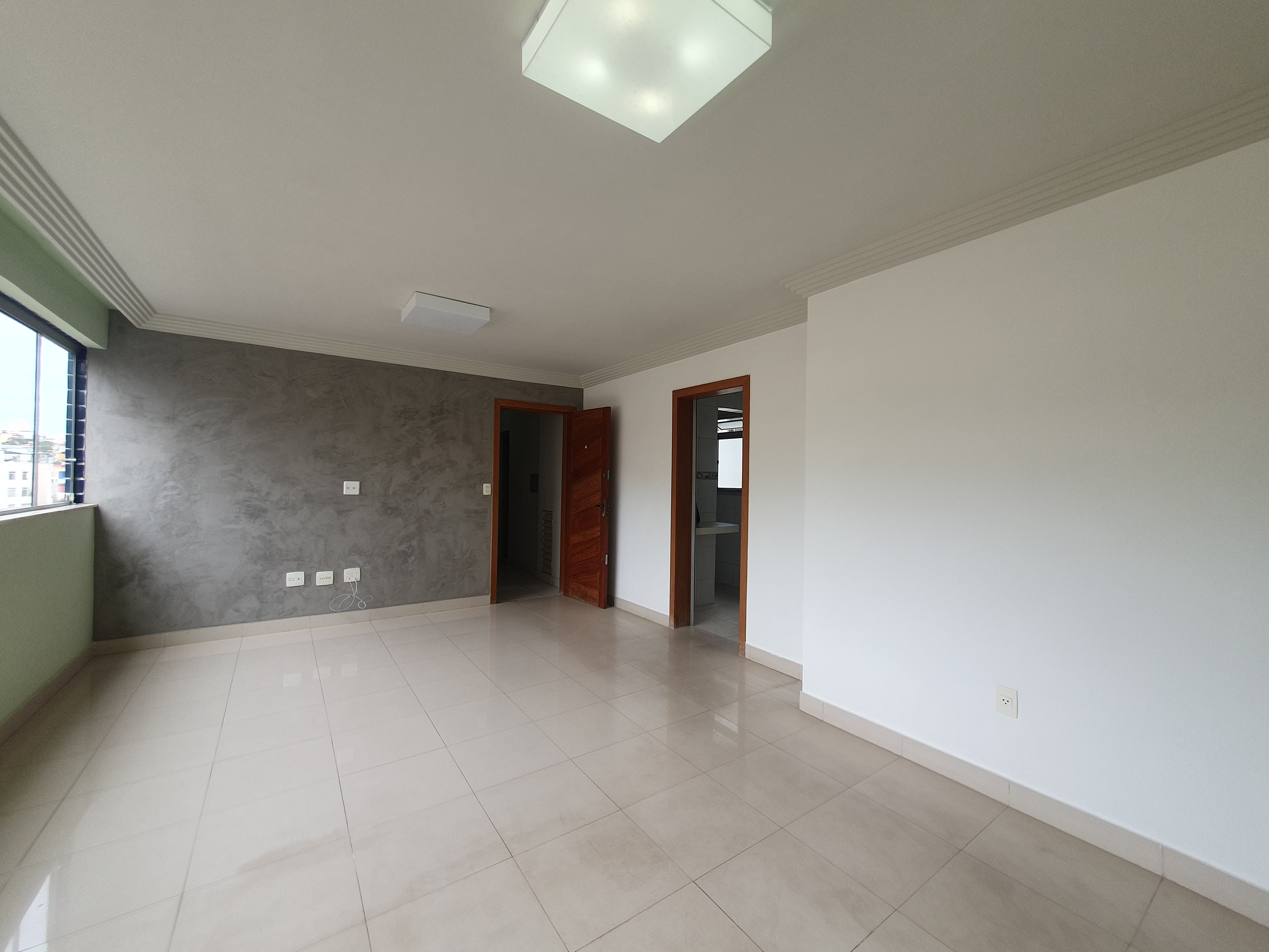 Apartamento à venda com 3 quartos, 90m² - Foto 2