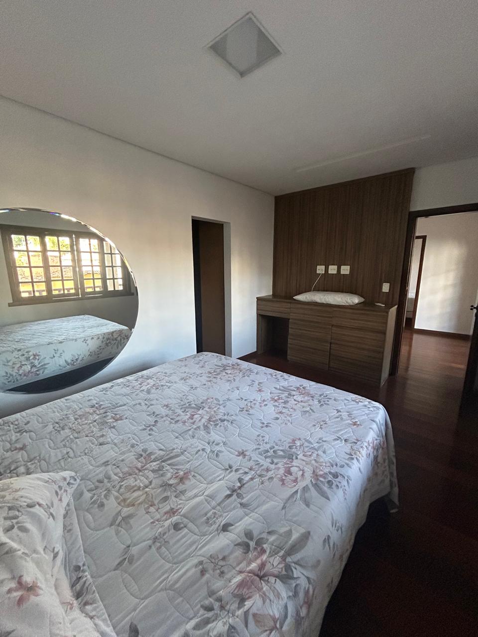 Casa para alugar com 4 quartos, 430m² - Foto 14