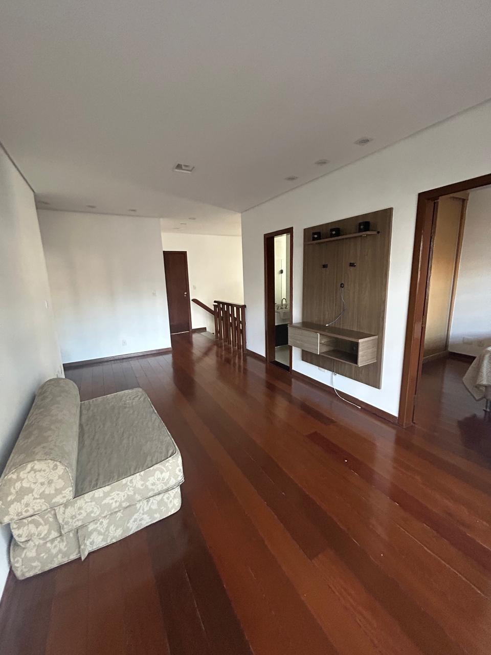Casa para alugar com 4 quartos, 430m² - Foto 15