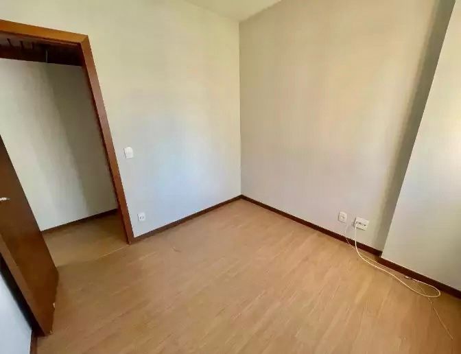 Apartamento à venda com 3 quartos, 95m² - Foto 9