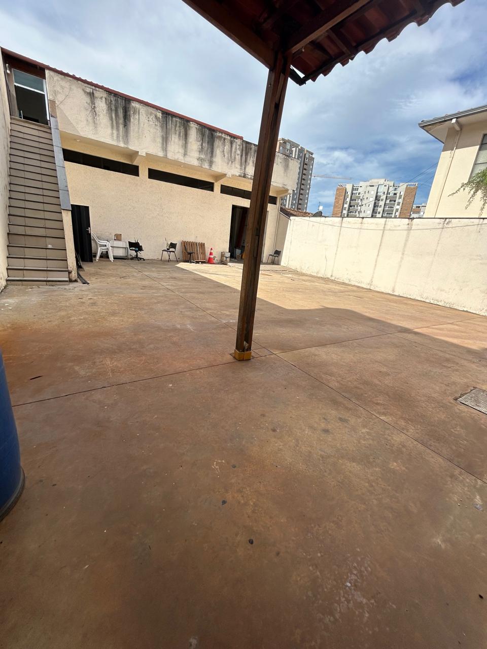 Loja-Salão à venda com 8 quartos, 380m² - Foto 2