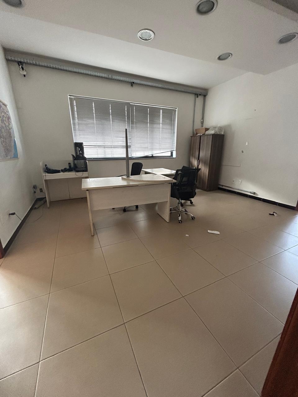 Loja-Salão à venda com 8 quartos, 380m² - Foto 14
