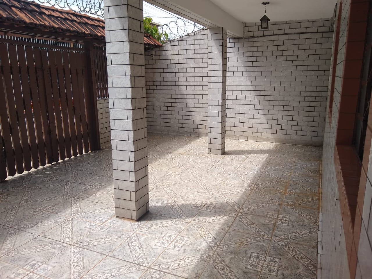 Casa à venda com 3 quartos, 120m² - Foto 3